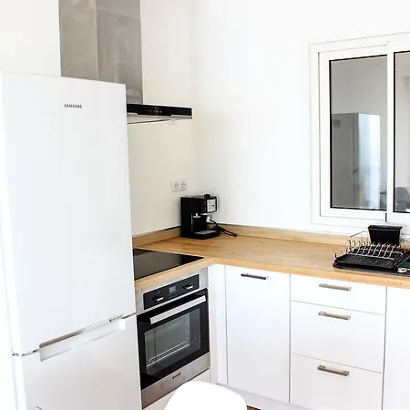Relax And View Apartament *